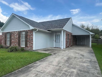 2019 E Catalpa St, Gonzales, LA 70737 - photo 2