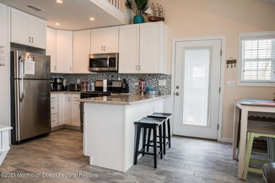 123 Sea Way 13