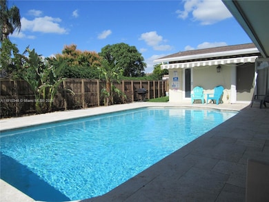 1118 N 46th Ave, Hollywood, FL 33021 - photo 3