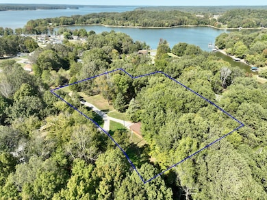 218 Carriage Cove Rd, Cadiz, KY 42211 - photo 2