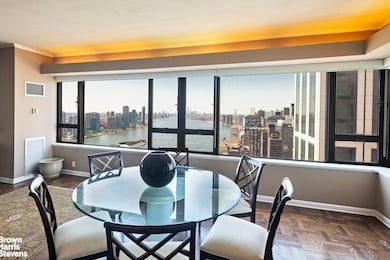The Sovereign unit 42G, New York, NY 10022 - photo 4