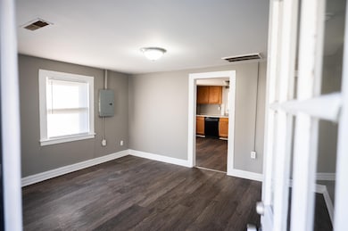 1601 N Rogers Ave, Springfield, MO 65803 - photo 5