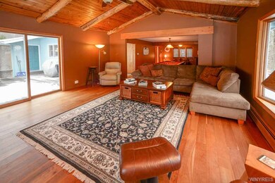 Living Room.