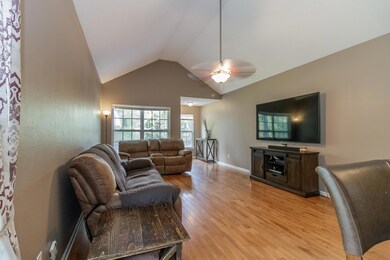 Lliving Room
