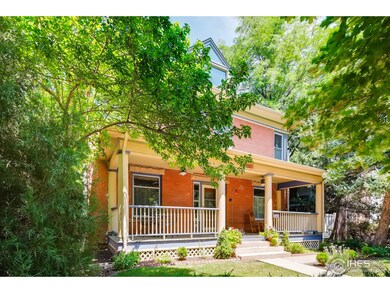 Privacy in the heart of downtown