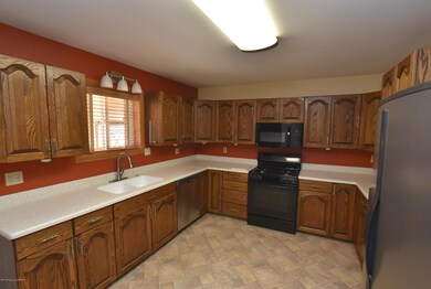 1107 River Circle Dr, Bloomfield, NM 87413 - photo 3
