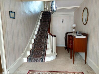 111 Main St unit 4, Andover, MA 01810 - photo 4