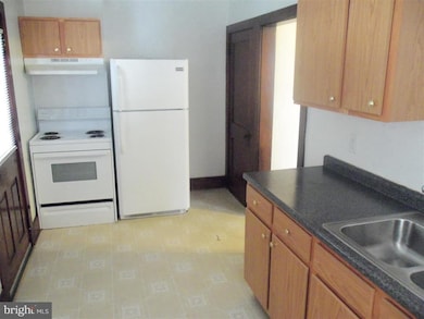 16 W Main St, Hershey, PA 17033 - photo 4