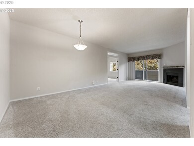 Corbanc Condiminums unit 202, Portland, OR 97239 - photo 5