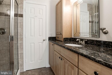 2217L Lovedale Ln unit 211A, Reston, VA 20191 - photo 6