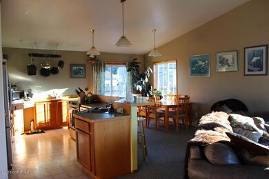 Kitchen, dining, breakfast nook