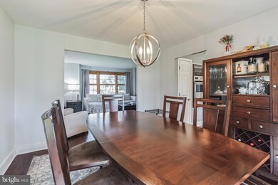 104 Sioux Rd, Doylestown, PA 18901 - photo 7