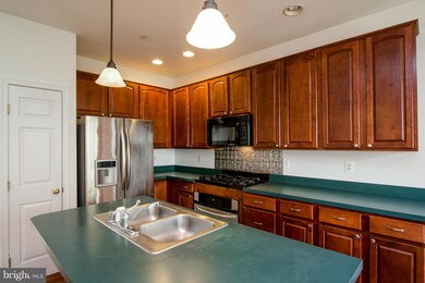 3148 Galaxy Way, Laurel, MD 20724 - photo 2