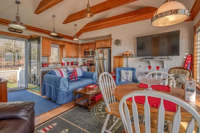 47 E East Chop Dr unit 5, Oak Bluffs, MA 02557 - photo 6