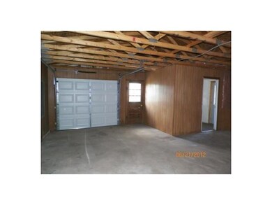 607 E Dunn Ave, Muncie, IN 47303 - photo 5