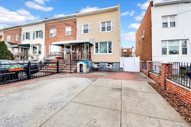 239 Brinsmade Ave, Bronx, NY 10465 - photo 3