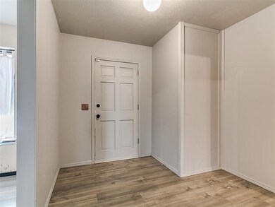 1714 E University Ave, Guthrie, OK 73044 - photo 6