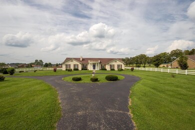 419 Talmage Mayo Rd, Harrodsburg, KY 40330 - photo 2