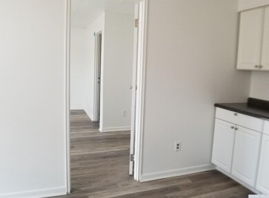 602 Warren St unit 5, Hudson, NY 12534 - photo 5