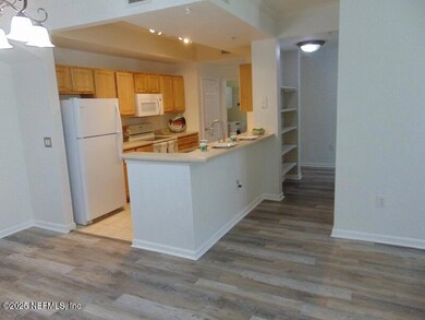 10075 Gate Pkwy N unit 1208, Jacksonville, FL 32246 - photo 5