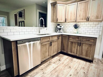 2711 Crystal Ln, Wisconsin Rapids, WI 54494 - photo 3