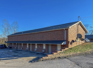 101 Walnut St unit 26, Clarksville, TN 37042 - photo 3