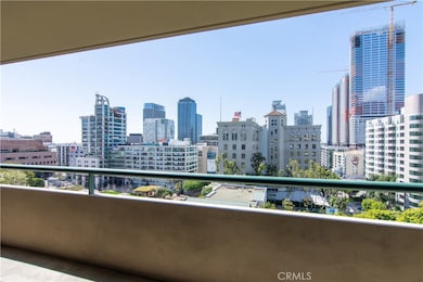Skyline unit 1114, Los Angeles, CA 90015 - photo 6
