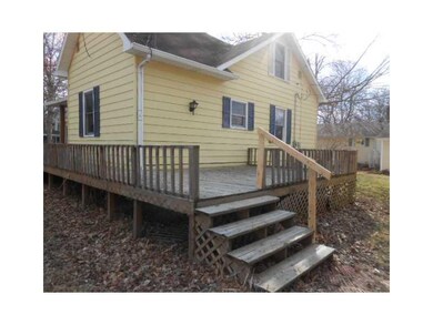 621 Harrison St, Covington, IN 47932 - photo 5