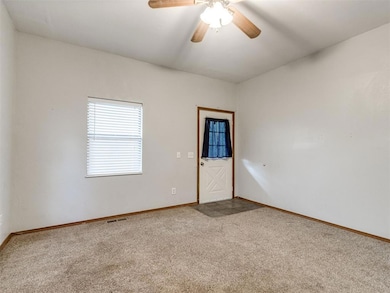 602 S 6th St, Kingfisher, OK 73750 - photo 7