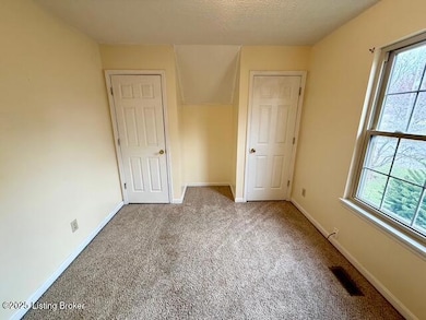 600 Ewing Ln, Jeffersonville, IN 47130 - photo 7