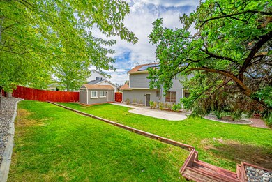 10329 S Edgecliff Dr, Sandy, UT 84092 - photo 5