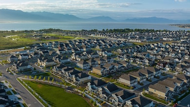 71 N Provo River Rd unit 270, Saratoga Springs, UT 84045 - photo 6