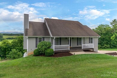 311 Hosta Ct, Leicester, NC 28748 - photo 2