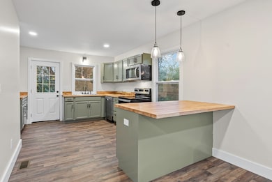 715 Mcgraw St, Clarksville, TN 37040 - photo 7