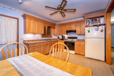 23 Lewis St, Milford, NH 03055 - photo 6