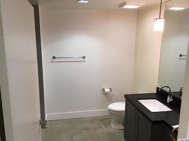 133 S Los Robles Ave unit 303, Pasadena, CA 91101 - photo 5