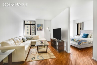 The Kingsley unit 607, New York, NY 10021 - photo 2