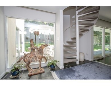 21 Benvenue St, Wellesley, MA 02482 - photo 3