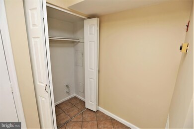 20 Pond View Dr, Plainsboro, NJ 08536 - photo 4