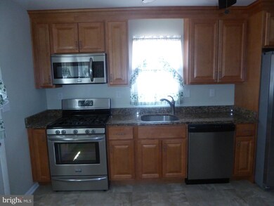 5403 76th Ct, Hyattsville, MD 20784 - photo 4