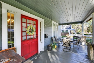 420 Pine St, Crescent City, FL 32112 - photo 2