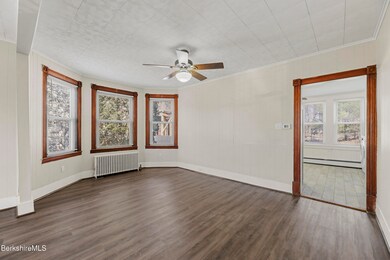 40 Dining Room