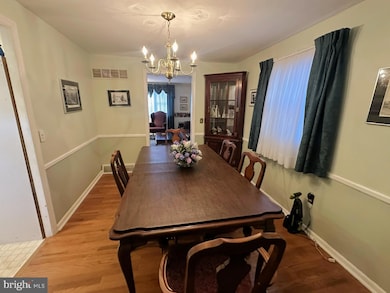 329 2nd Ave, Hanover, PA 17331 - photo 6