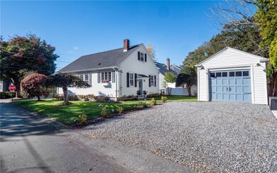 26 Vernon Ave, Newport, RI 02840 - photo 4