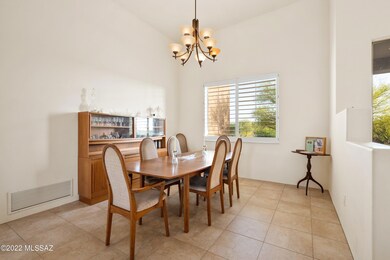 12-Dining Room