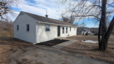 3812 E 93rd St, Kansas City, MO 64132 - photo 4