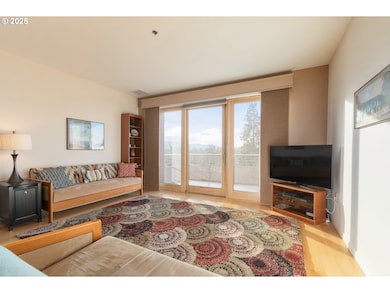 1375 Olive St unit 503, Eugene, OR 97401 - photo 7