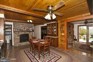 1720 E Deep Run Rd, Manchester, MD 21102 - photo 3