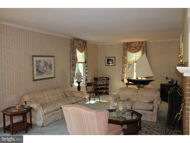 1184 Dickerson Rd, North Wales, PA 19454 - photo 5