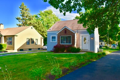 909 Fairfield Ct, Waukegan, IL 60085 - photo 3